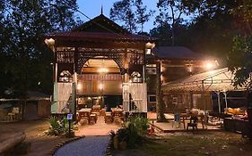 Tingkat Valley